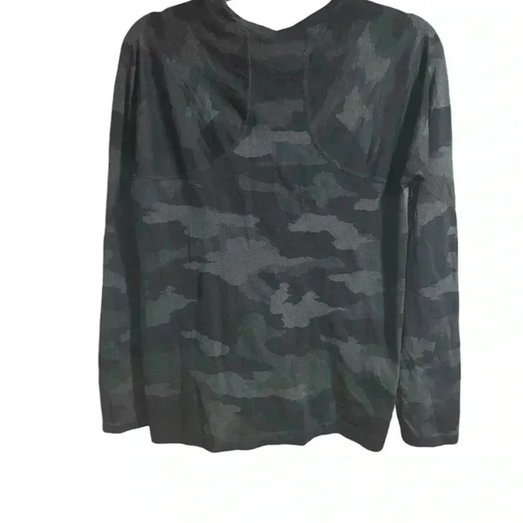 Athleta Size Large Momentum Camo Long Sleeve Top Fitted Black Gray Thumbhole - Picture 3 of 4